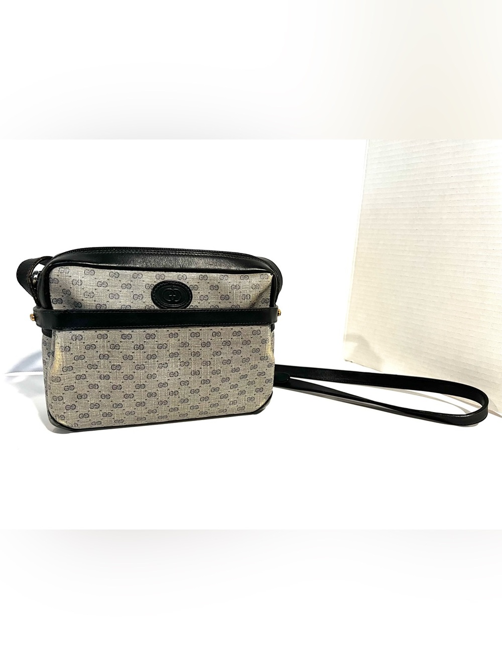 Vintage GUCCI Micro GG Supreme Canvas Shoulder Bag